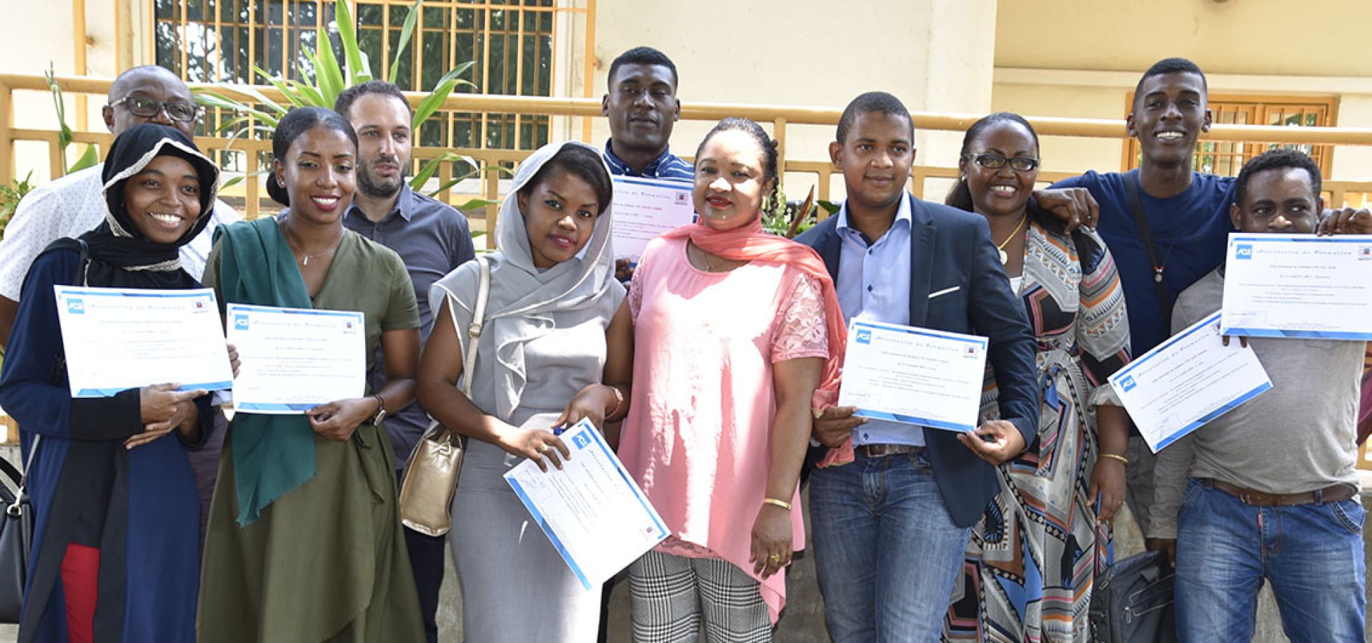 Remise de certificat et attestation du titre  professionnel formateur professionnel