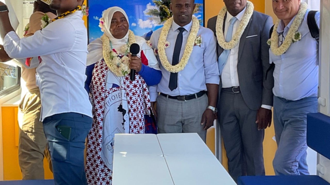 France Alzheimer Mayotte inaugure son bus itinérant