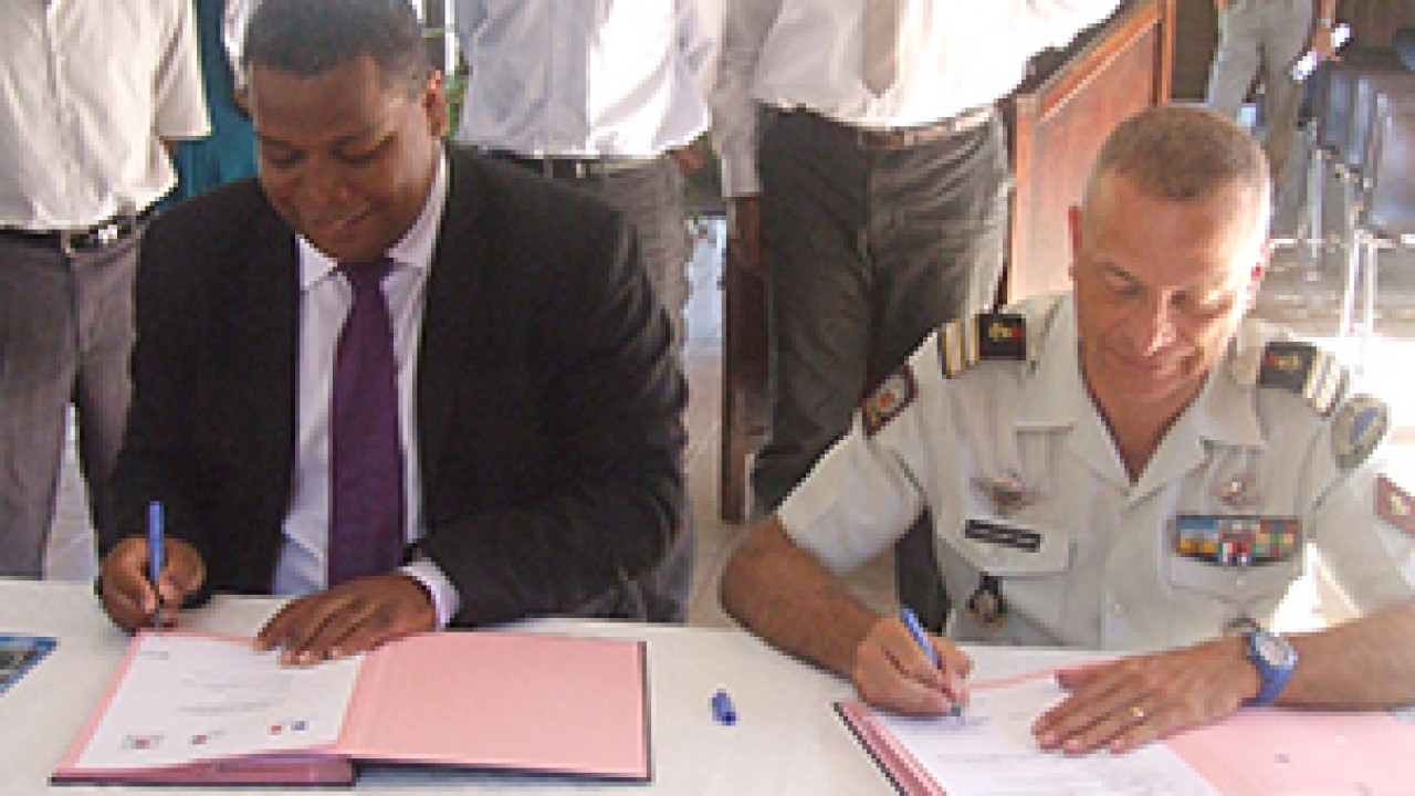 Signature d’une convention de partenariat entre le CARIF-OREF et le BSMA de  Mayotte