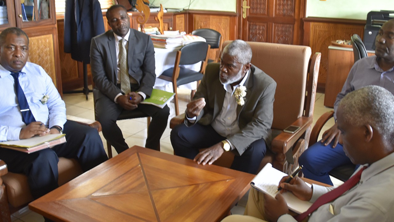 Une délégation des rapporteurs des Assises des Outre-mer, en visite à Mayotte