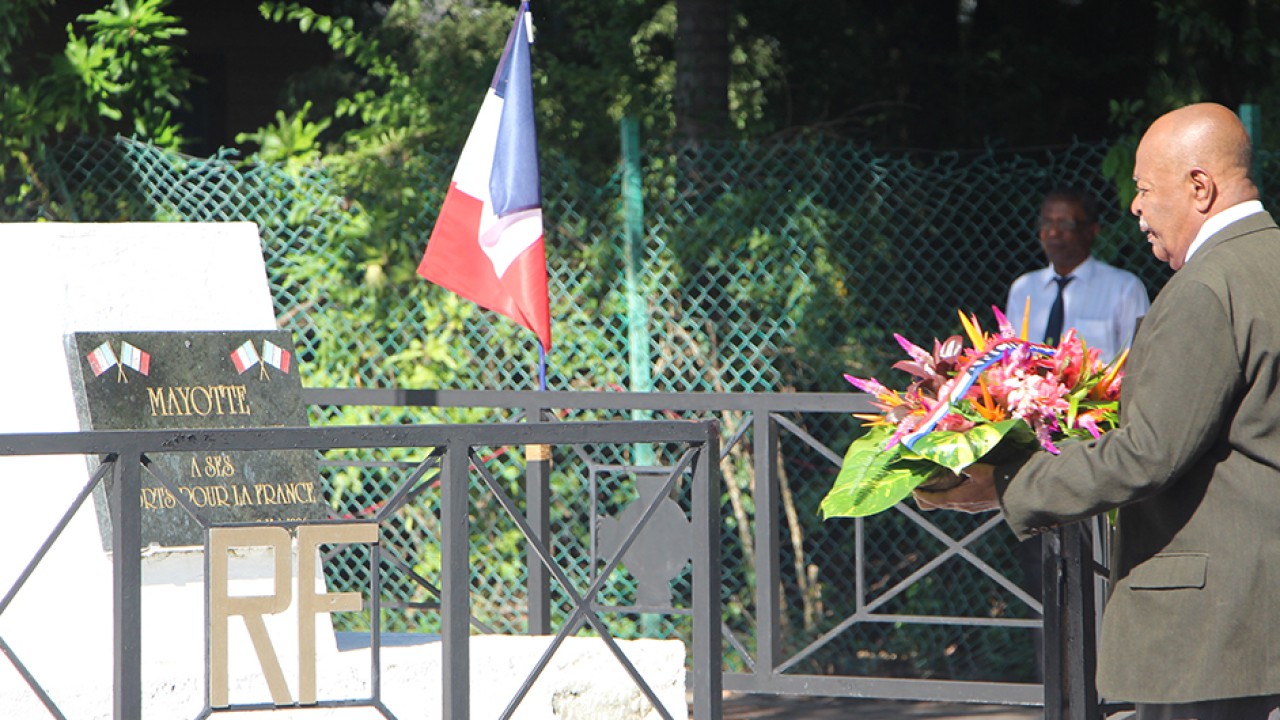 Journée nationale d’hommage aux harkis et autres membres des formations supplétives