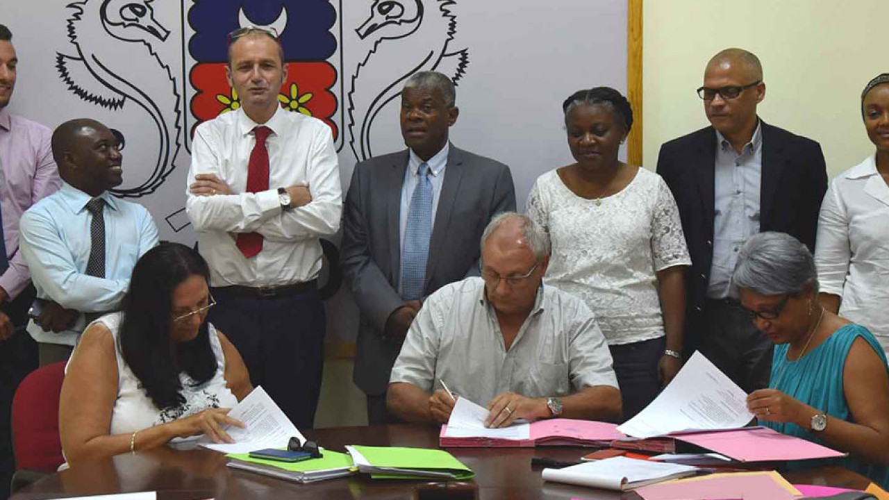 Signature de convention de partenariat entre la MCG et la SMART