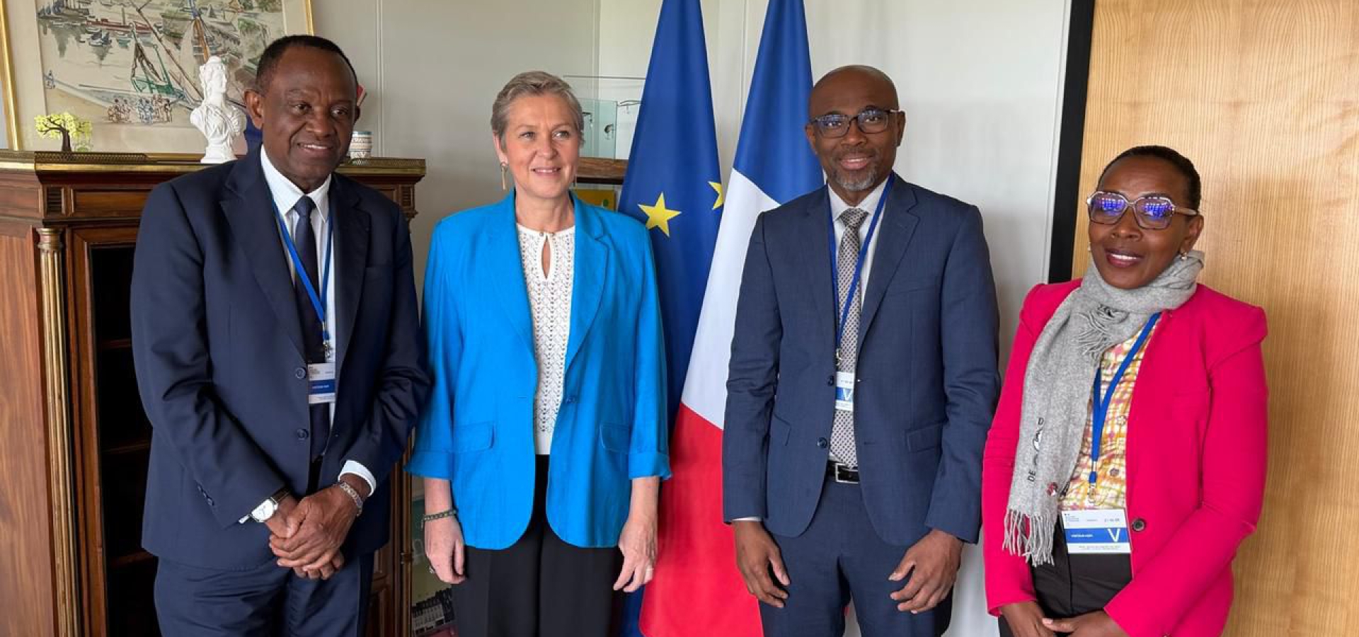 À Paris, le Président Ben Issa Ousséni fait avancer les dossiers de Mayotte