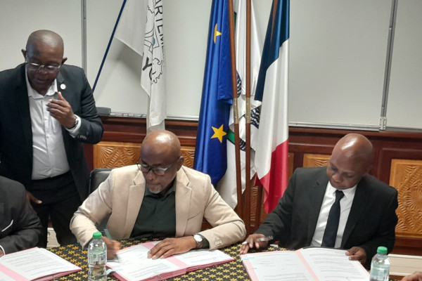 Signature de conventions entre le CD, Acoua et M’tsamboro