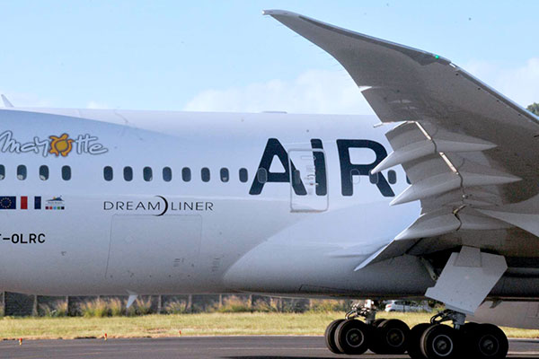 Soirée inaugurale de la ligne directe Dzaoudzi-Paris assurée par le Boeing 787-800